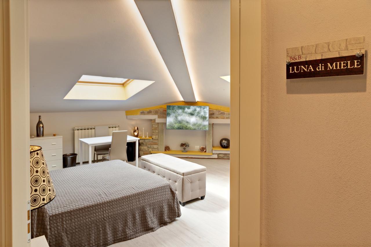 Casa Vacanze - Matelda Bed & Breakfast Poppi Exterior photo